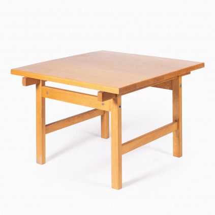Stolek Hans J. Wegner