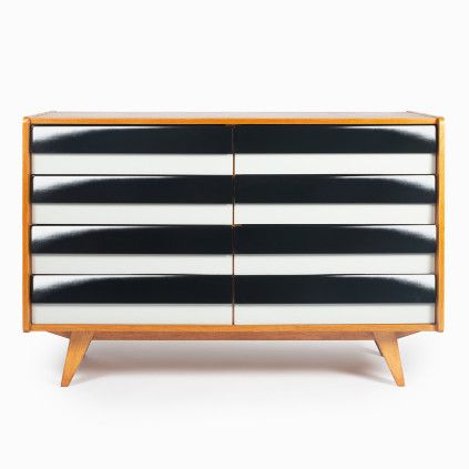 Chest of drawers U-453